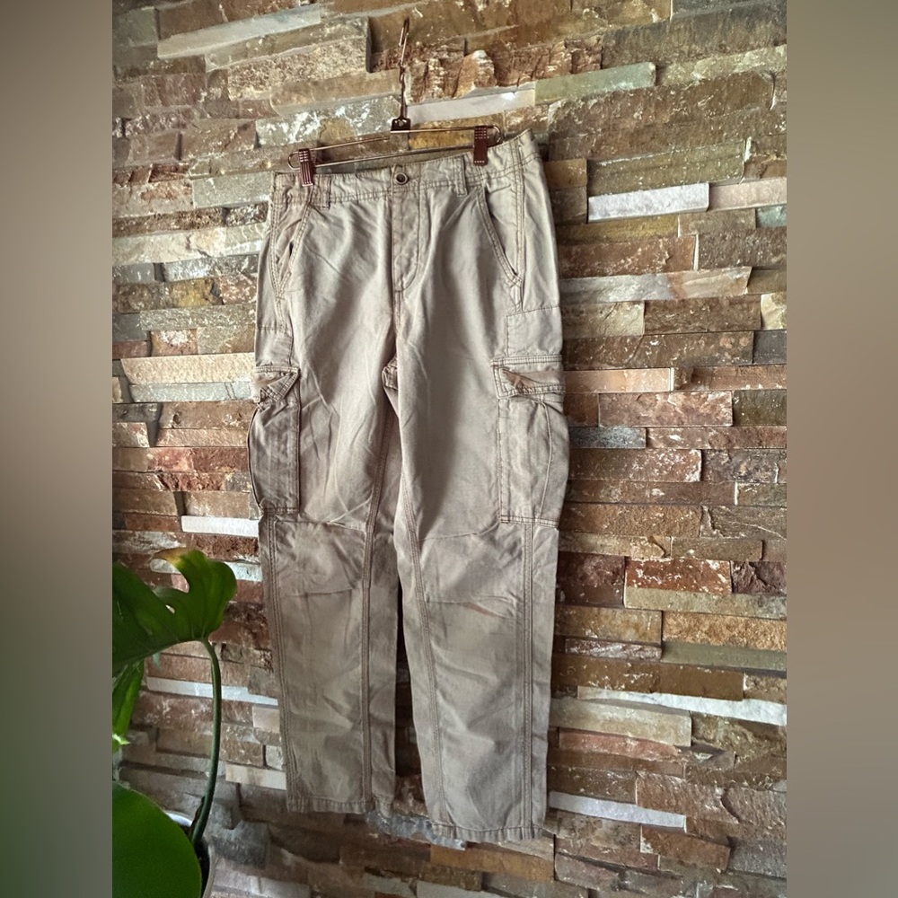 Freepeople size8 cargo khakis with multiple pockets